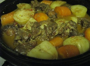 Oxtail stew, ready to eat.